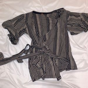 Free People B&W striped wrap top 1/4 sleeves